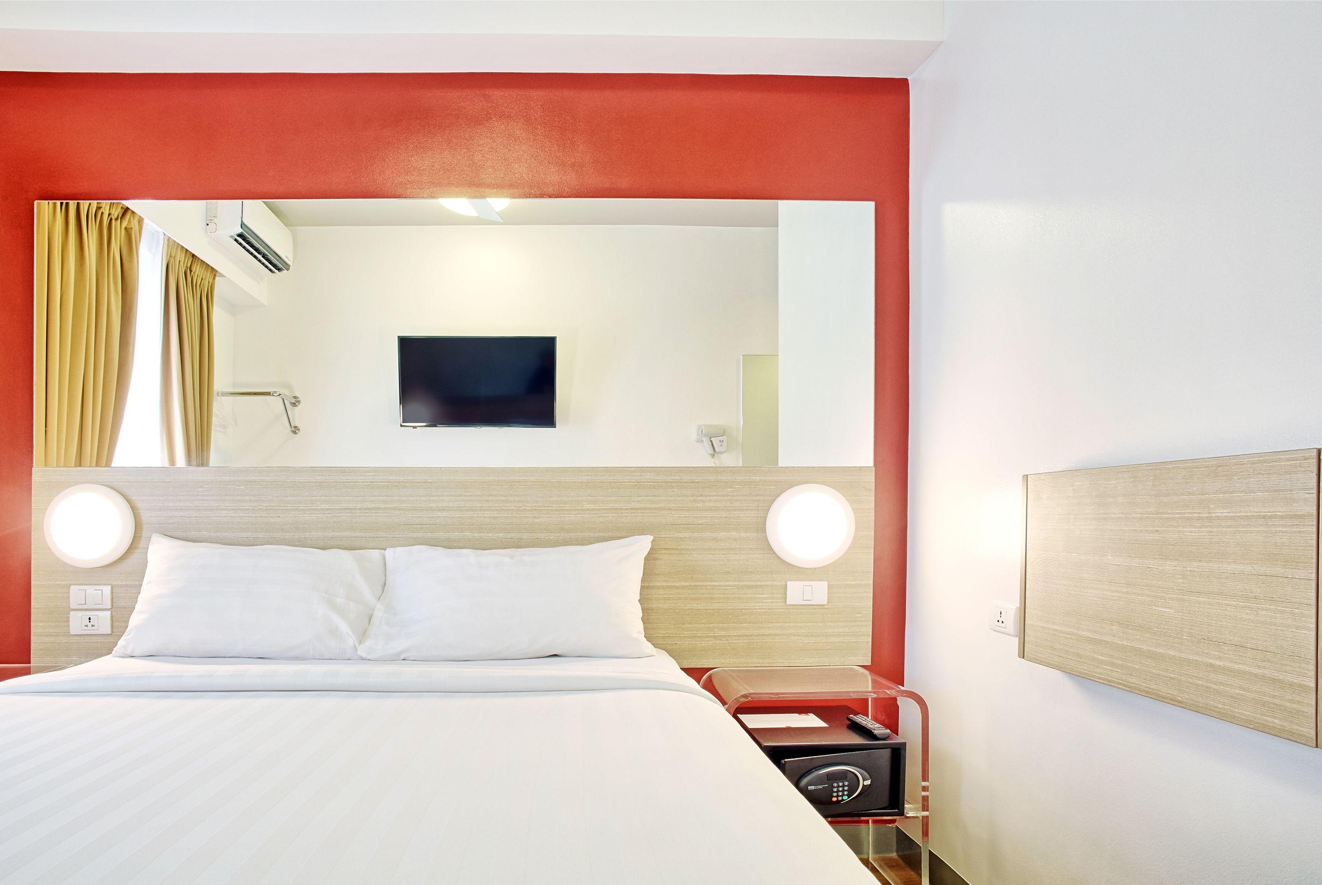 Red Planet Makati Amorsolo Makati City Kültér fotó
