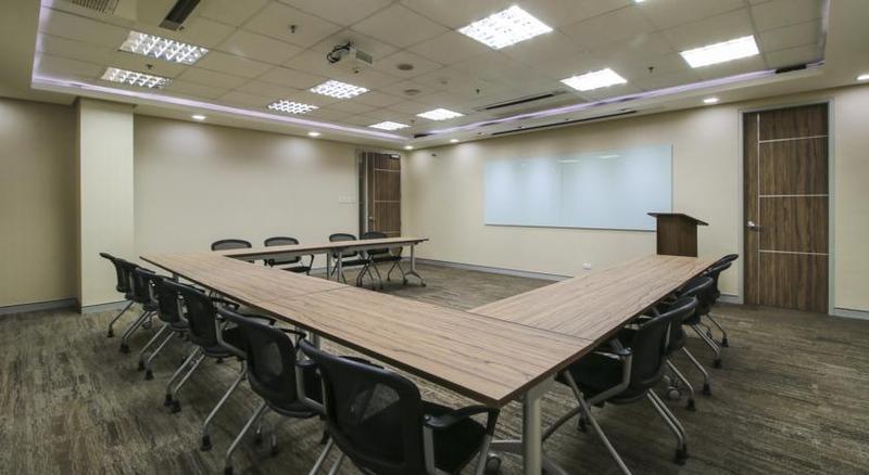 Red Planet Makati Amorsolo Makati City Kültér fotó